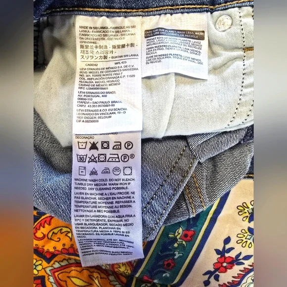 Levi's Boyfriend Jeans Womens 29 Blue Medium Wash Distressed Stretch- 2 Pair - Picture 9 of 15